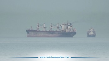 होर्मुज जलमार्गमा इरानको कडा निगरानी, २४ घण्टामा ३३ जहाजलाई मात्र अनुमति