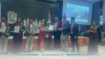 गोकर्णेश्वरका नगर प्रमुख दीपककुमार रिसाल एशिया ग्लोबल एक्सिलेन्स अवार्डबाट सम्मानित