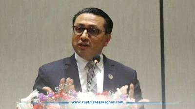 अर्थमन्त्री वाग्लेले भने : बिजुलीको करलाई लिएर ‘आकाश खसेजस्तो’ प्रचार गरियो