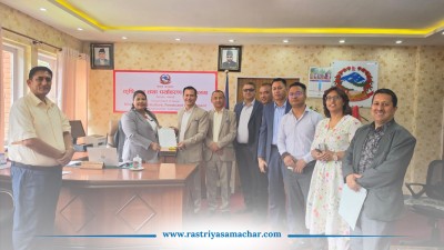इप्पानले भेट्यो वनमन्त्री : निकुञ्जले रोकेका जलविद्युत आयोजनाको काम सुरु गराउन ध्यानाकर्षण