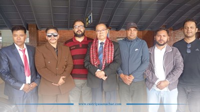 पूर्वप्रधानमन्त्री झलनाथ खनाल चीन प्रस्थान