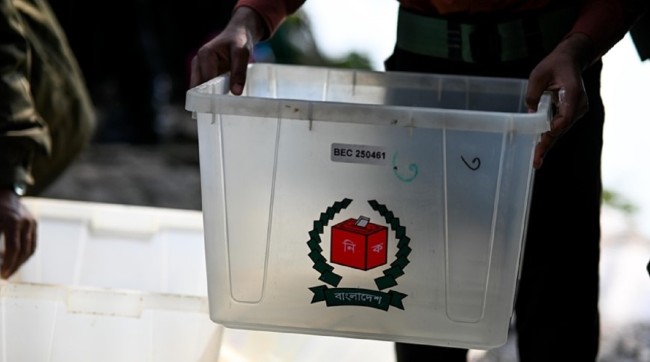 बंगलादेशमा ३ सय ५० सिटका लागि चुनाव हुँदै