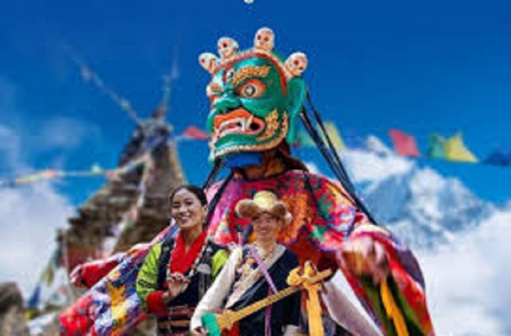 हिमाली क्षेत्रमा बसोबास गर्ने शेर्पा समुदायले आज ग्याल्पो ल्होछार मनाउँदै