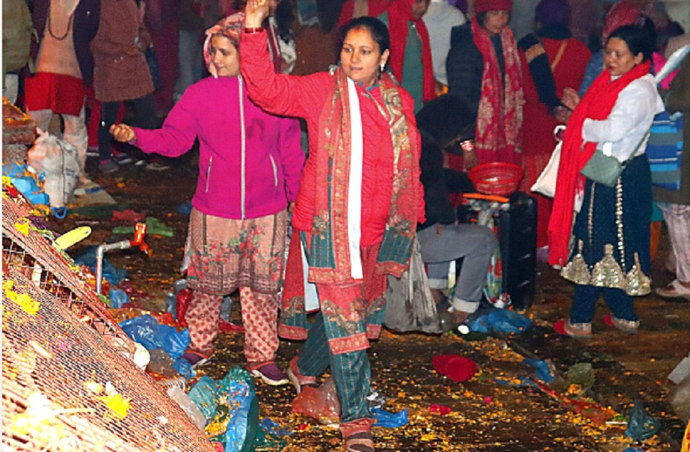 बालाचतुर्दशी पर्वः दिवङ्गत पितृका नाममा शिवालयहरूमा  शतबीज छरियो