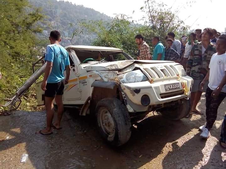 जिप दुर्घटनामा एकको मृत्यु, १९ घाइते