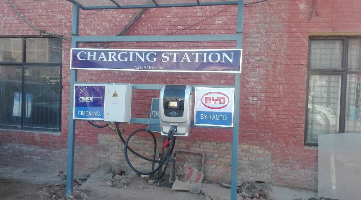 विद्युतीय सवारीका लागि ‘चार्जिङ स्टेशन’ बनाउँदै प्राधिकरण