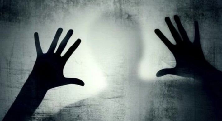 झाँक्रीद्वारा रोग निको बनाइदिने भन्दै बलात्कार, राती फोन गरेर यसरी इज्जत लुटे