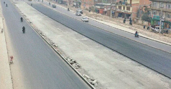 कोटेश्वर–कलङ्की सडक खण्डमा दोस्रो तहको कालोपत्र