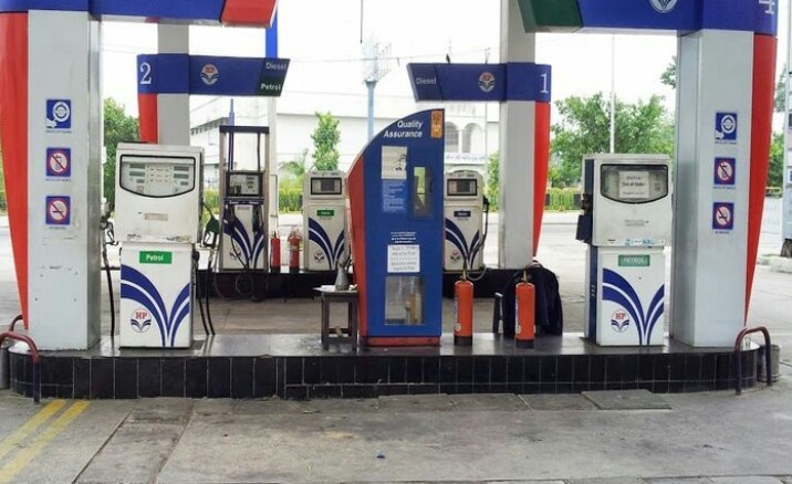 पेट्रोल पम्पमा आधुनिक सफ्टवेयर जडान गरेर ठगी गरेको खुलासा
