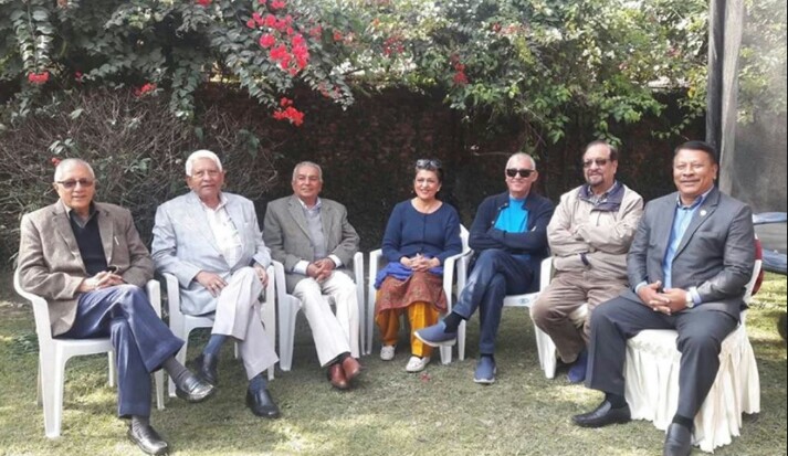 देउवाविरुद्ध पूर्वसंस्थापनको मोर्चाबन्दी, सुजतानिवासमा सात नेताको भेला