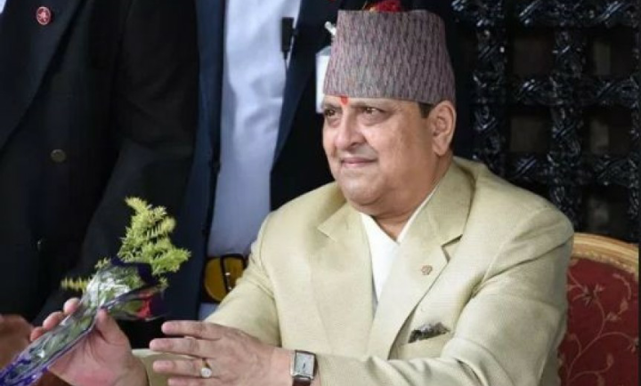 राजा ज्ञानेन्द्र शाहको आलोचना गर्ने सशस्त्र प्रहरीका एसएसपी कारबाहीमा