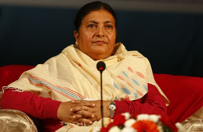 सेरेमोनियल राष्ट्रपति क्रमशः सुविधाभोगी बन्दैः डेढ अर्ब खर्चेर  हेलिकप्टर खरिद