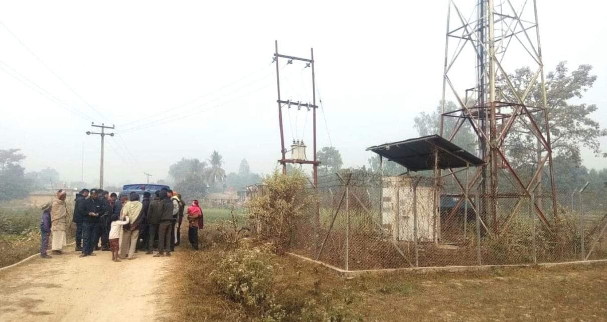 एनसिएल टावरको ब्याट्री चोरेर भाग्दै गरेका ४ जना गाडी सहित पक्राउ