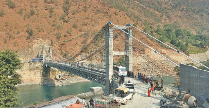 राष्ट्रिय गौरवका सडक आयोजना प्रगति औसत