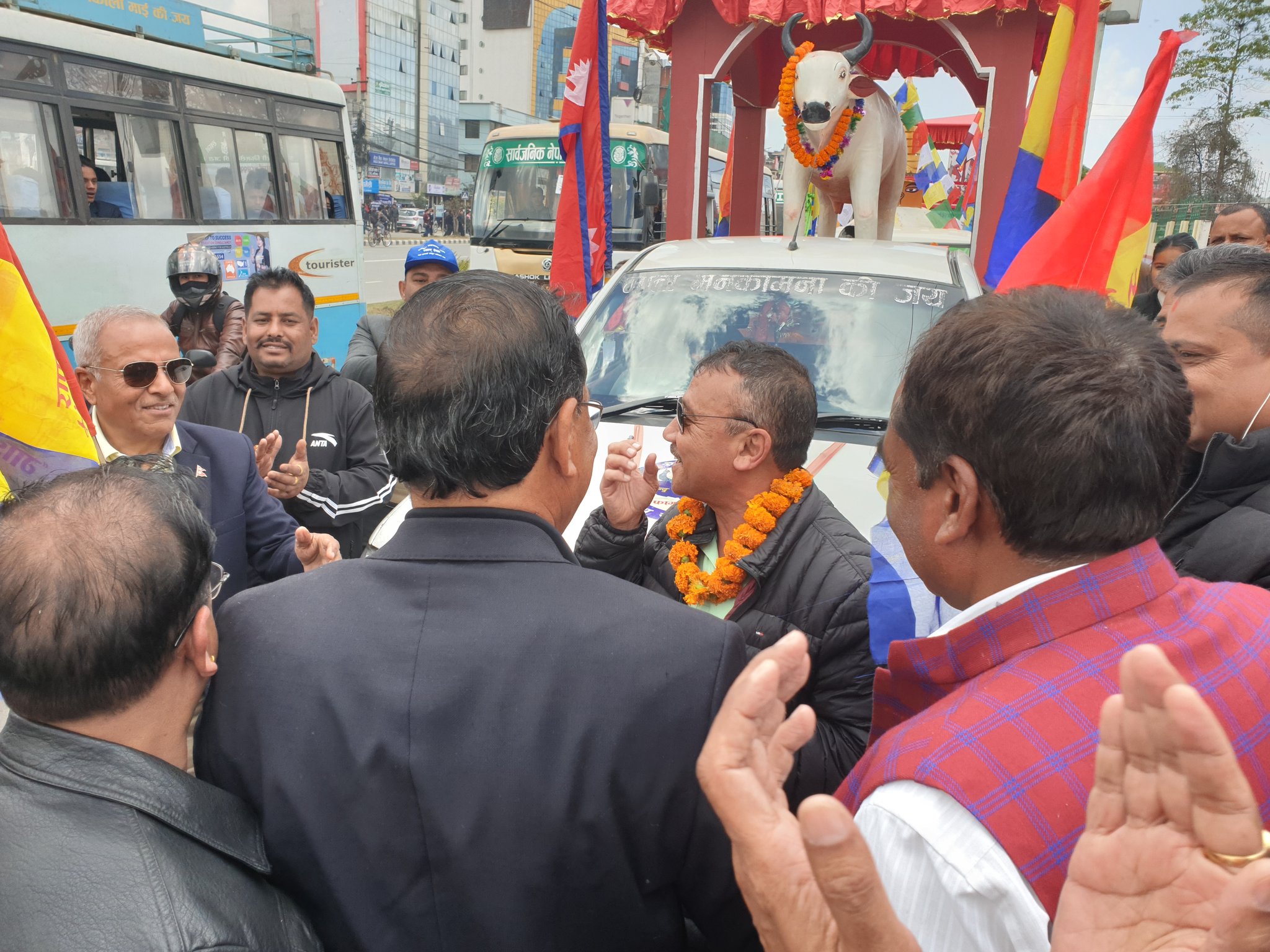 राष्ट्रिय स्वाभिमानको लागि रथसहित मेची महाकाली यात्रामा राप्रपा