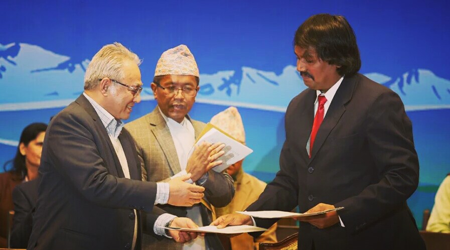 राउतका कार्यकर्ता भन्छन्, ‘सम्झौताले खुला रूपमा एजेन्डा राख्ने वातावरण मिल्यो’