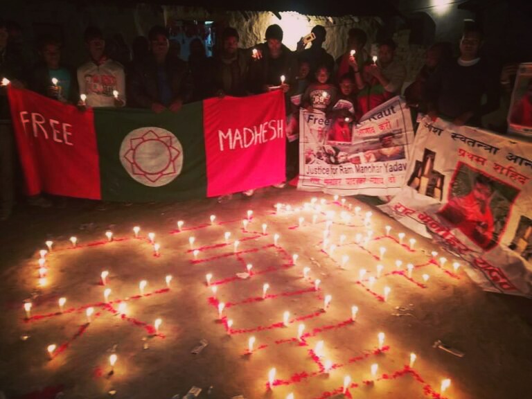 ११ बुँदे सहमति पछि तराईमा स्वतन्त्र मधेसको झण्डासहित प्रदर्शन