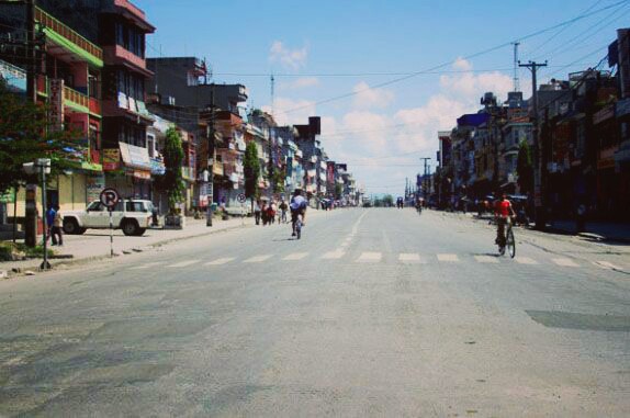 पोखरामा बन्दको प्रभाव