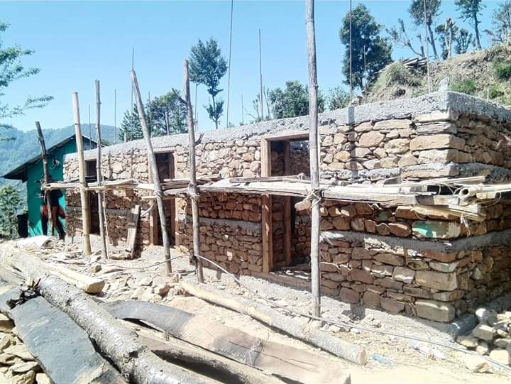 भूकम्प गएको चार वर्षमा भत्केकामध्ये आधा घर मात्रै पुनर्निर्माण