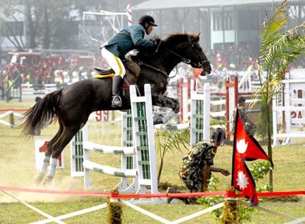 आज घोडेजात्रा : नेपाली सेनाले टुँडीखेलमा काैशल प्रदर्शन गरी मनाइँदै