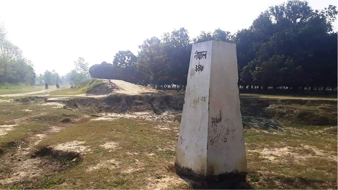 दशगज्जा क्षेत्र मिचेर भारतीय पक्षद्धारा विजुलीको खम्बा गाडे