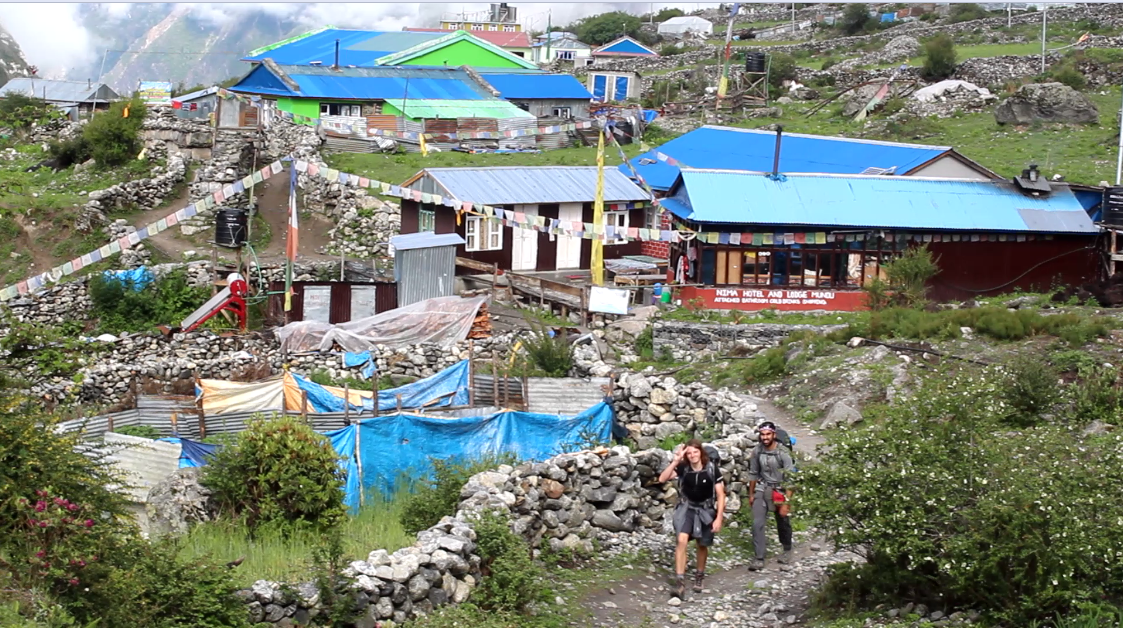 भुकम्प पछिको पुननिर्माणमा निजि आवासतर्फ रसुवा जिल्ला अगाडि