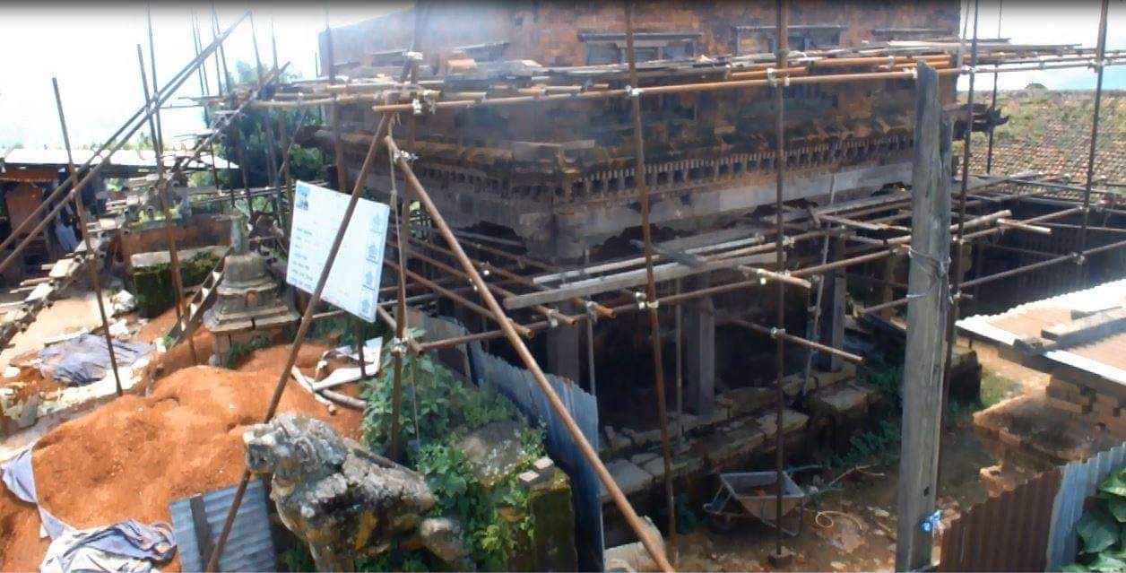 राजा पृथ्वीनारायण शाहद्वारा निर्मित नुवाकोटको साततले दरबारको अस्तित्व धारासायी