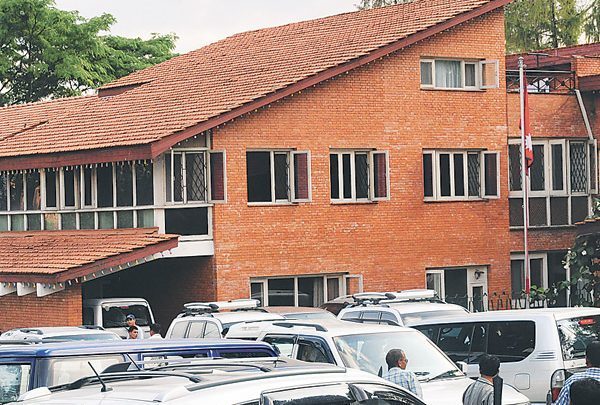 प्रधानमन्त्री निवासमा करोडको सिसिक्यामरा