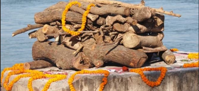 दाहसंस्कारको फोहर नदीमा फाल्न रोक