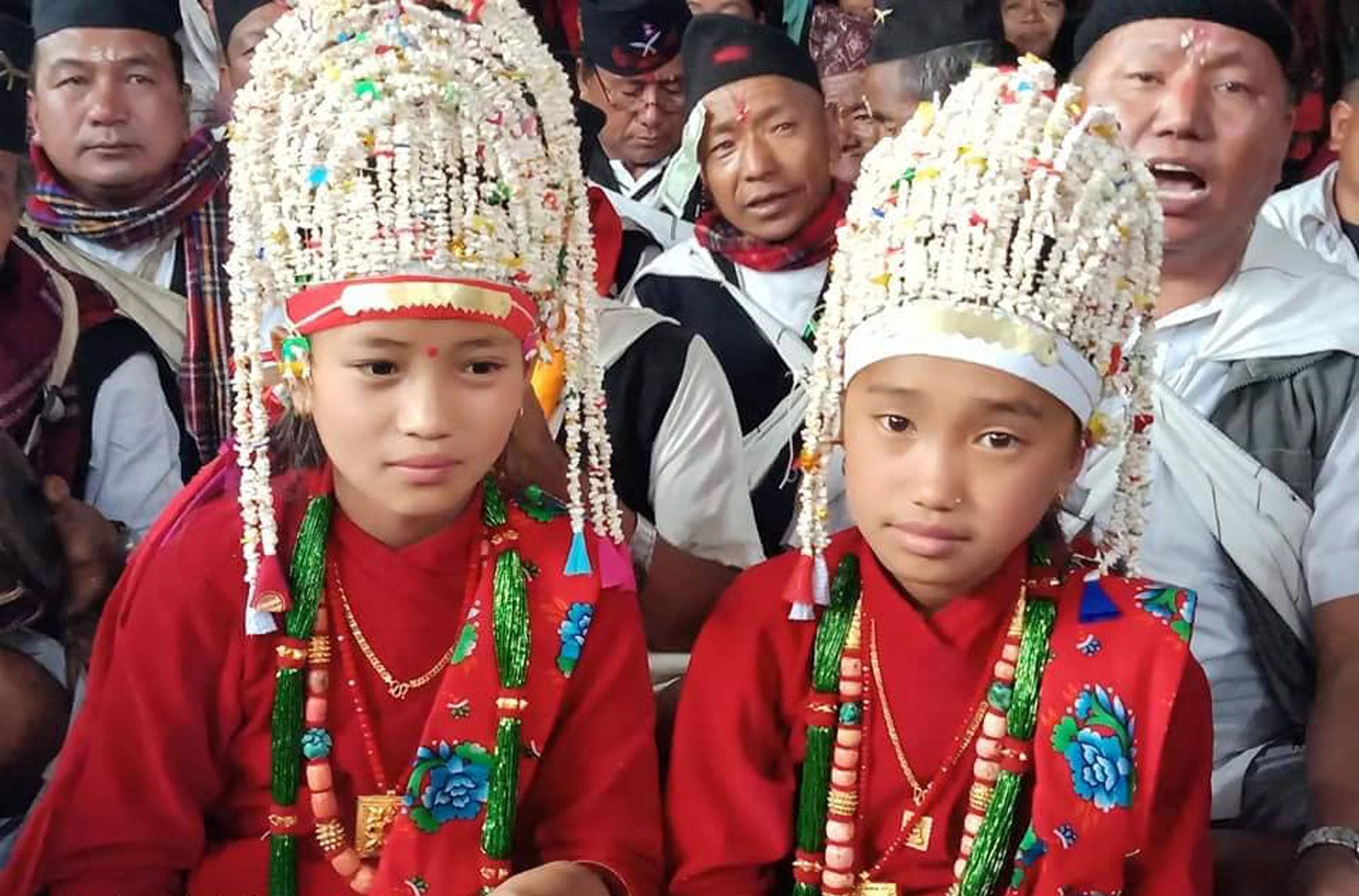 गुरुङ गाउँमा घाँटु नाचको रौनक