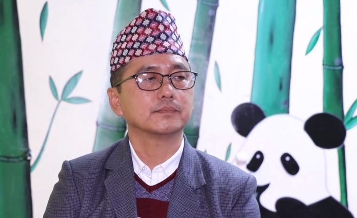 सांसद लिङ्देनले बैठकमा राखे झापाको समस्या,जवाफमा मन्त्री महासेठले यसो भने
