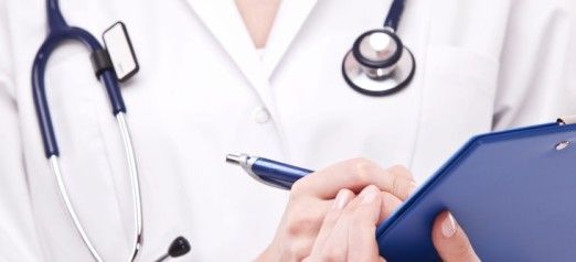 एक सय अङ्क नल्याए चिकित्सकको लाइसेन्स नवीकरण नहुने