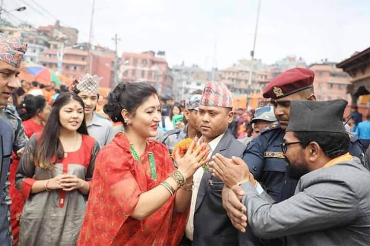 युवराज्ञी हिमानीद्वारा पशुपतिनाथमा पूजाअर्चना