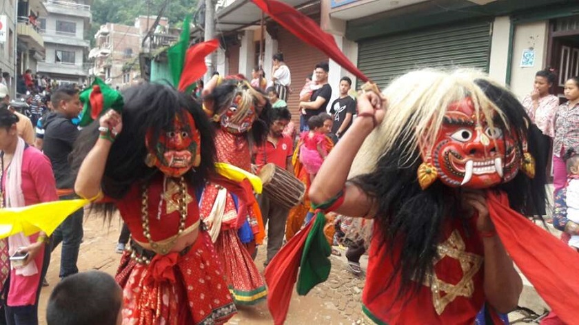 चन्द्रागिरीमा राष्ट्रिय लाखे नाच प्रदर्शनी हुने