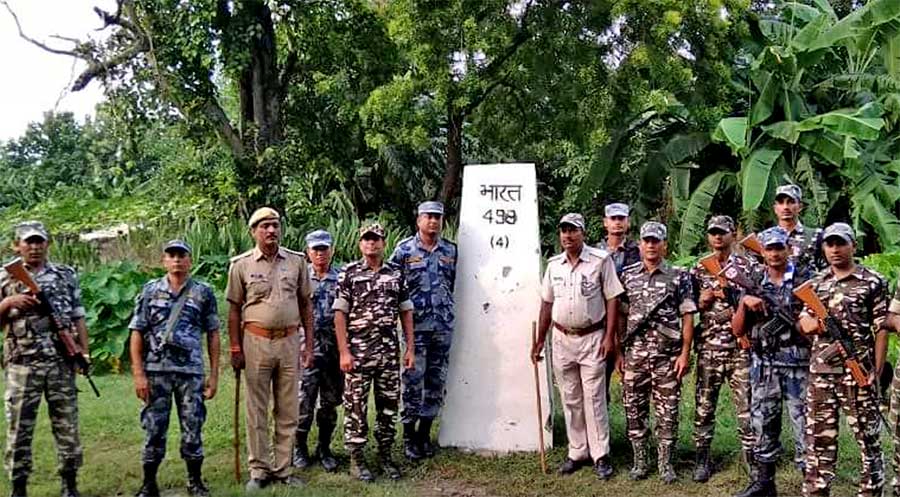 भारतीय सुरक्षा बलको अत्याचार: नेपालमै आएर घर निर्माण गर्दै गरेको काममा अवरोध