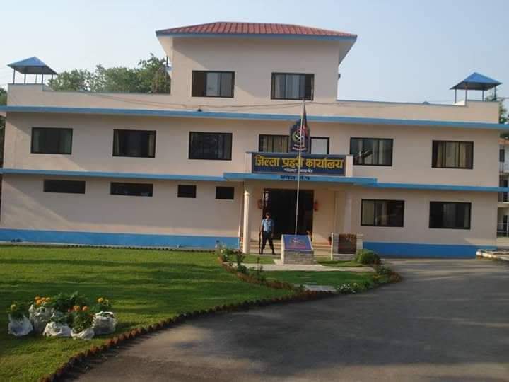तिब्बती शरणार्थीलाई नेपाली नागरिकता दिएको अरोपमा वडाध्यक्षसहित तीन पक्राउ