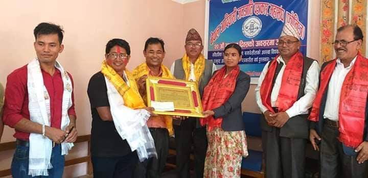 सत्य, तथ्य र निष्पक्ष कलम चलाइ जनतालाइ विश्वास जित्नोस : साँसद रिता माझी