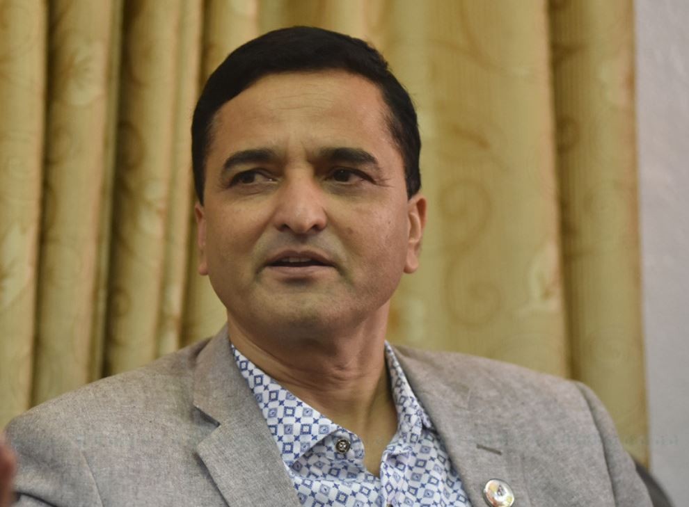 कर्णाली नदीलाई डल्फिन क्षेत्रको रुपमा विकास गर्नुपर्छ - मन्त्री भट्टराई