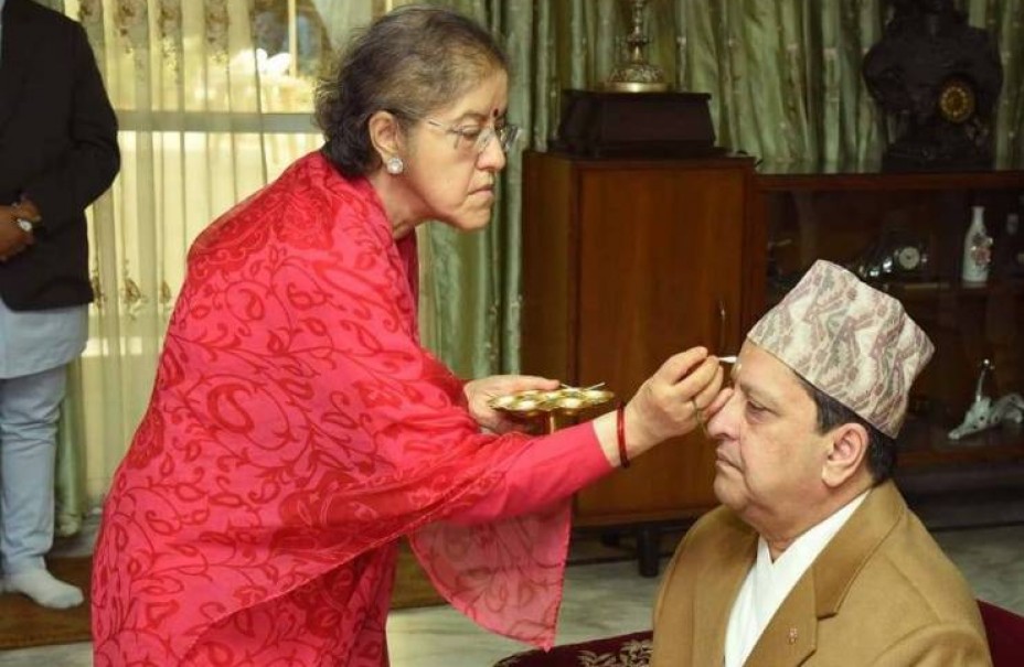 राजा ज्ञानेन्द्र  भाइटिका ग्रहण गर्न कमलादीस्थित शोभा निवास जाने