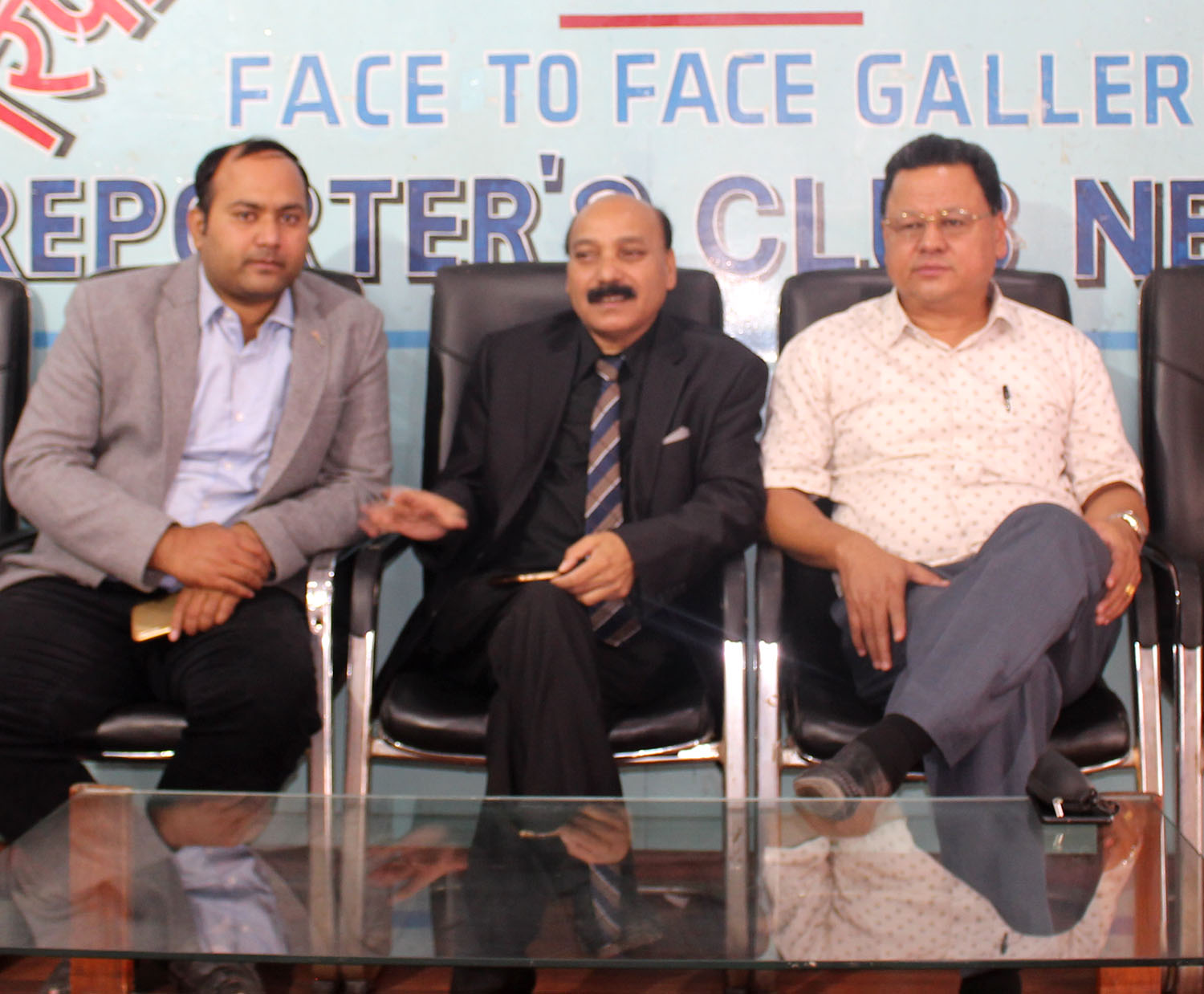 दुई तिहाईको सरकार निरीह बन्दा चिकित्सा क्षेत्रमा विकृति झन बढ्यो: अध्यक्ष डा. श्रेष्ठ