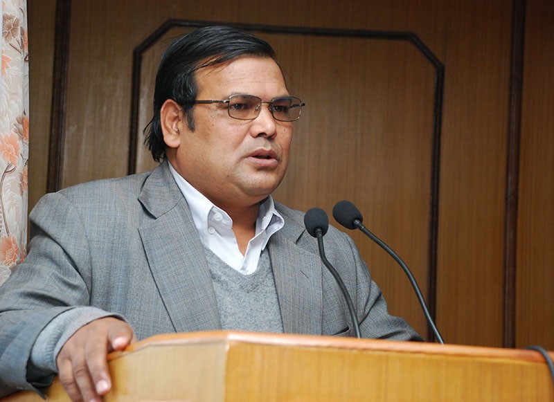 महराले सांसदबाट राजीनामा नदिने, नेकपामा नभएको भन्दै दलको निर्देशन नमान्ने