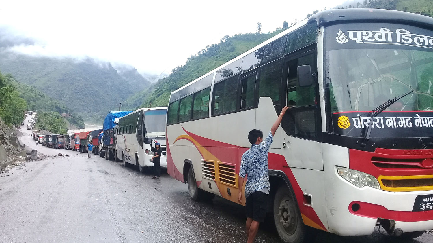 कलङ्की–नौबिसे सडकखण्ड एकतर्फी सञ्चालन हुने