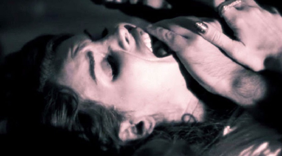 रुकुममा एक युवकले एकै रातमा तीन महिलालाई बलात्कार गरेपछि...