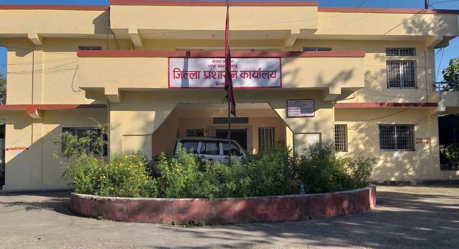 कैलालीमा २ बजेदेखि अनिश्चितकालीन कर्फ्यू