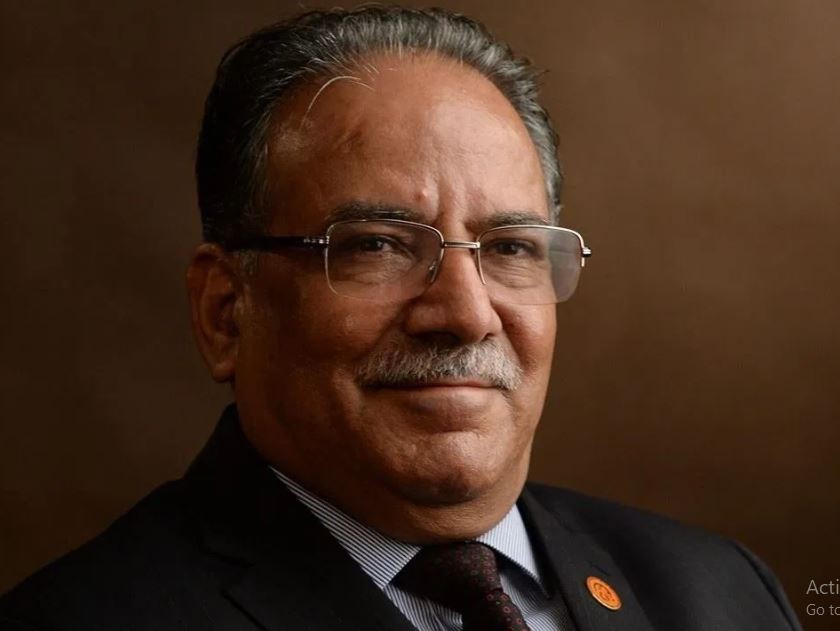 नेकपा अध्यक्ष प्रचण्डमाथि जुत्ता प्रहार