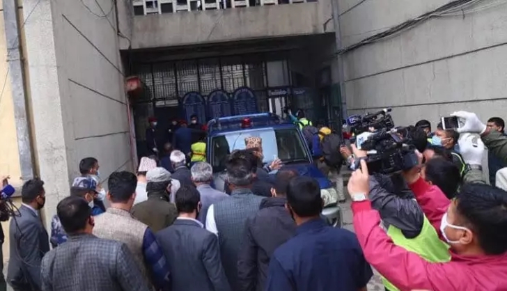 महेश बस्नेत र सर्वेन्द्र खनालसमेत विरुद्ध अपहरणको उजुरी प्रहरीले दर्ता गर्न मानेन