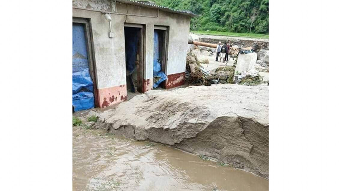 बाढीले बस्ती बगाउँदा चारजना मृत भेटिए, १५ जना सम्पर्कविहीन