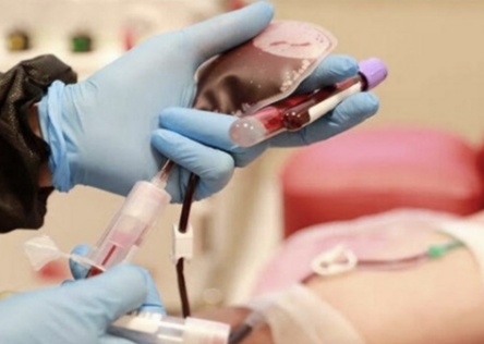 पोखरा स्वास्थ्य विज्ञान प्रतिष्ठानले प्लाज्मा थेरापीबाट सङ्क्रमितको उपचार गर्ने